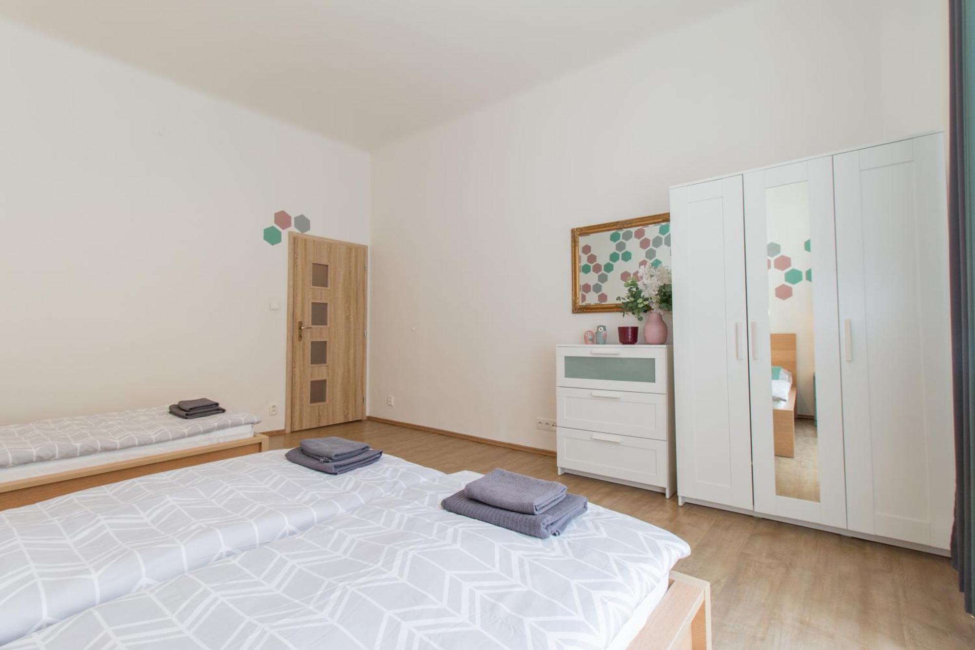 פראג Riverside Cr Apartment מראה חיצוני תמונה
